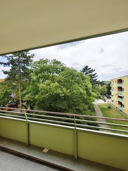 Mit Balkon — photo 1